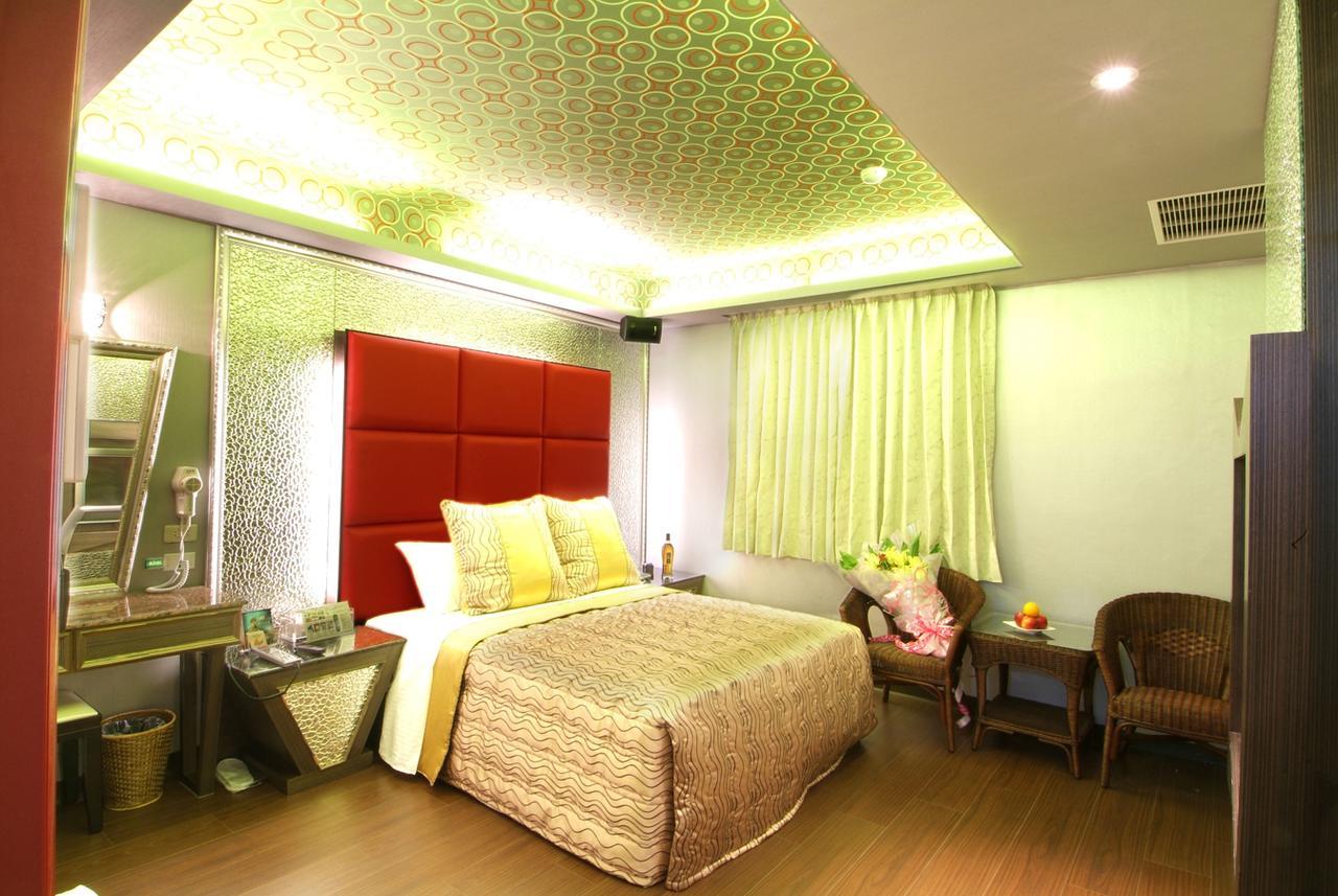 Cai-Lai Motel Yangmei Exteriör bild